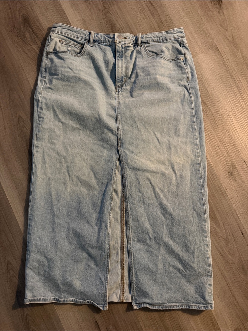 Light Blue Women's Denim Wide-Leg Skirt with Front Slit